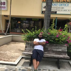 Meet your Posher, Jeffrey